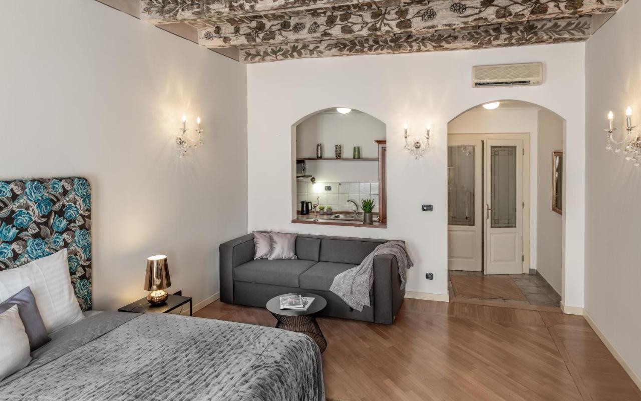 Chateau 9 By Adrez Apartment Prag